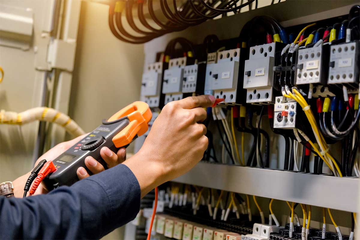 Electrical panel testing multimeter