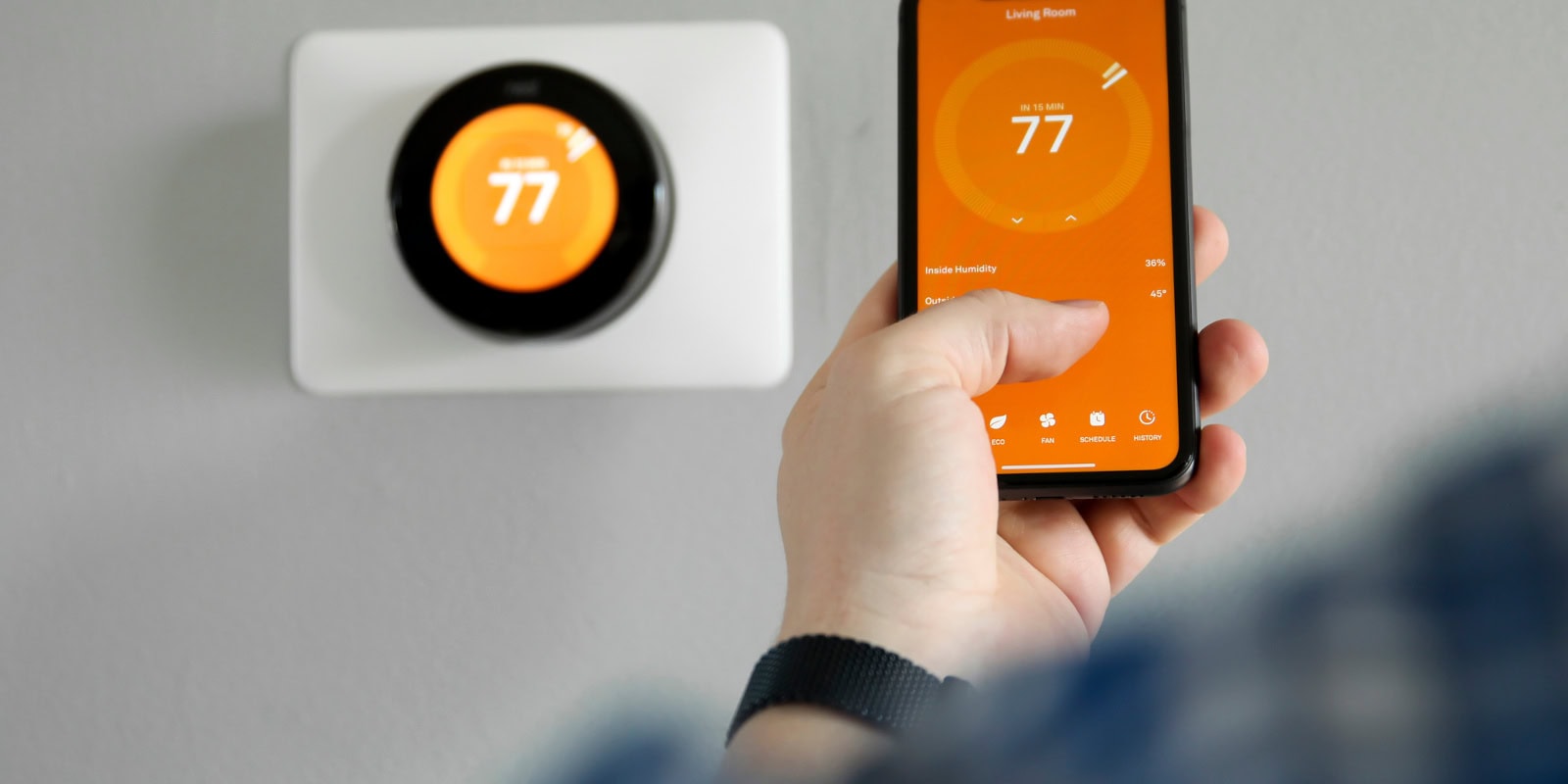 WiFi smart thermostat phone app